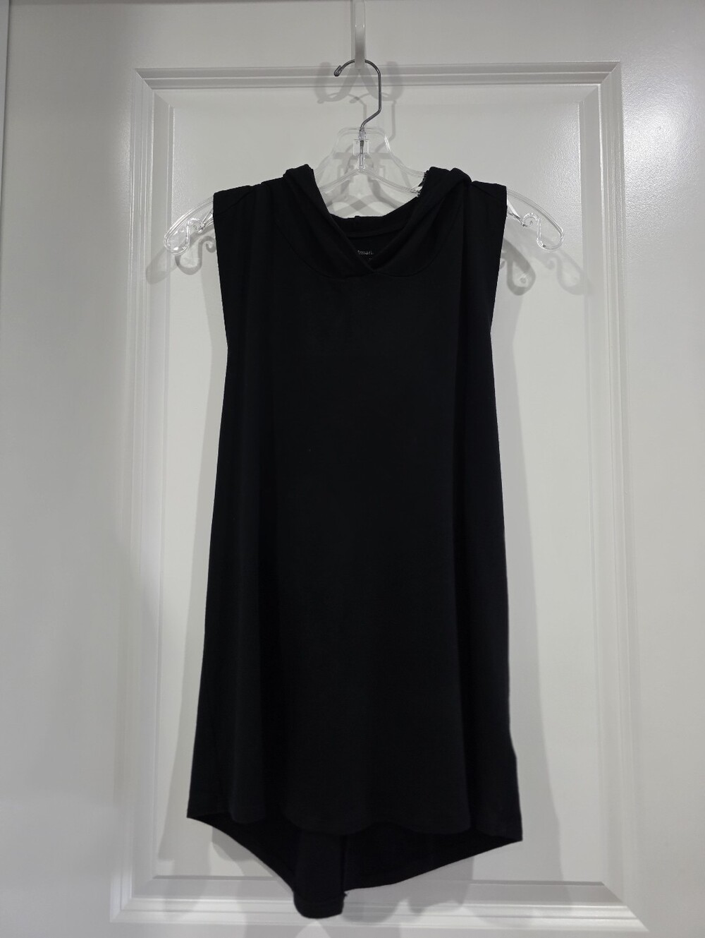 good hYOUman Black Sleeveless Hooded Tunic Tank